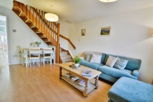 Living room- click for photo gallery